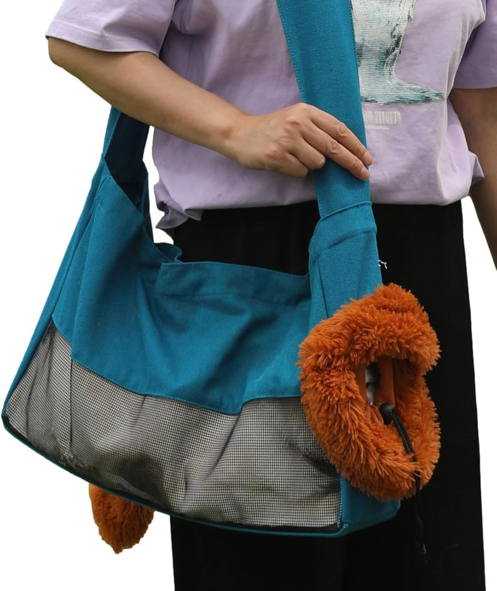 Lion-Shaped Pet Carrier Backpack – Cute & Cozy Animal Design for Small Dogs & Cats, Breathable Travel Shoulder Bag for Outdoor Walking, Hiking & Daily Use